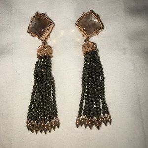 Kendra Scott earrings! ♡